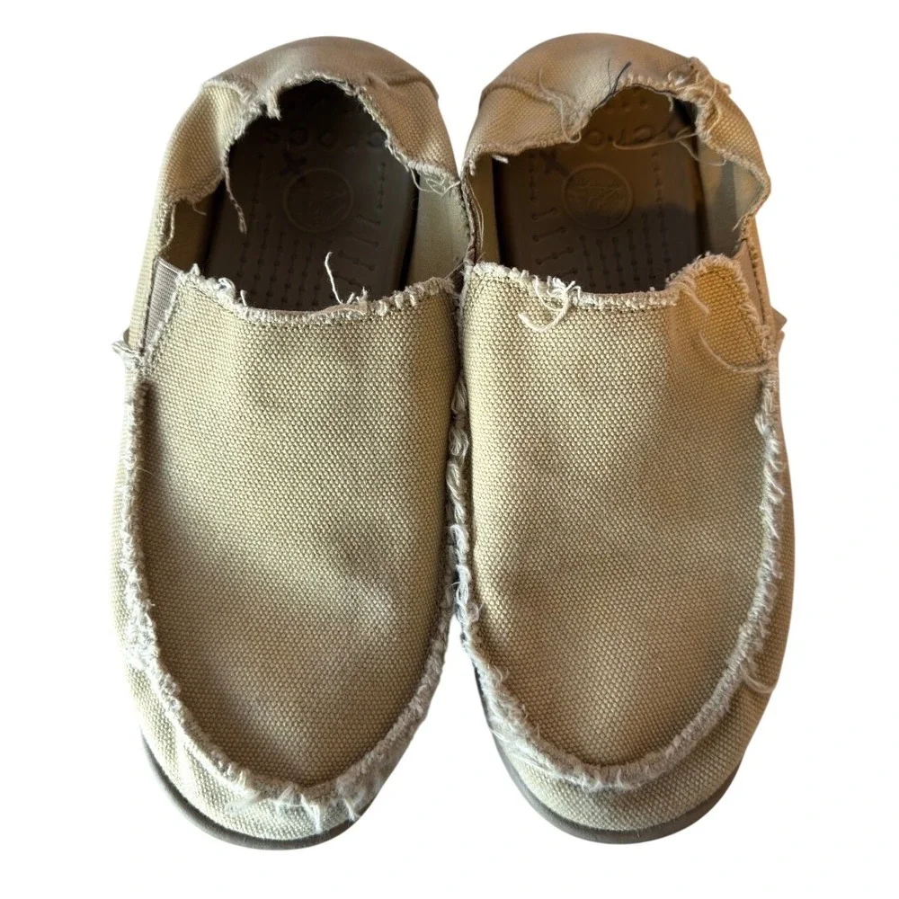 Crocs Men's Santa Cruz Loafers Khaki Canvas Size 9 Frayed Edges Croslite Foam